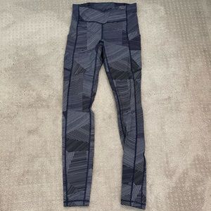 Lululemon Speed Tight 4